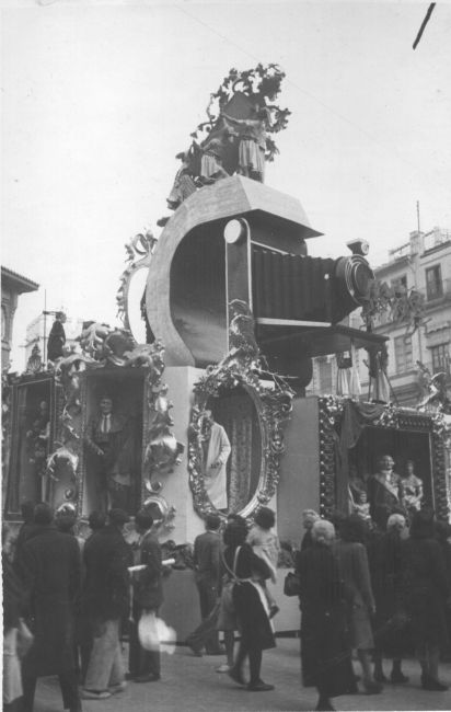 1943 Mercado Falla