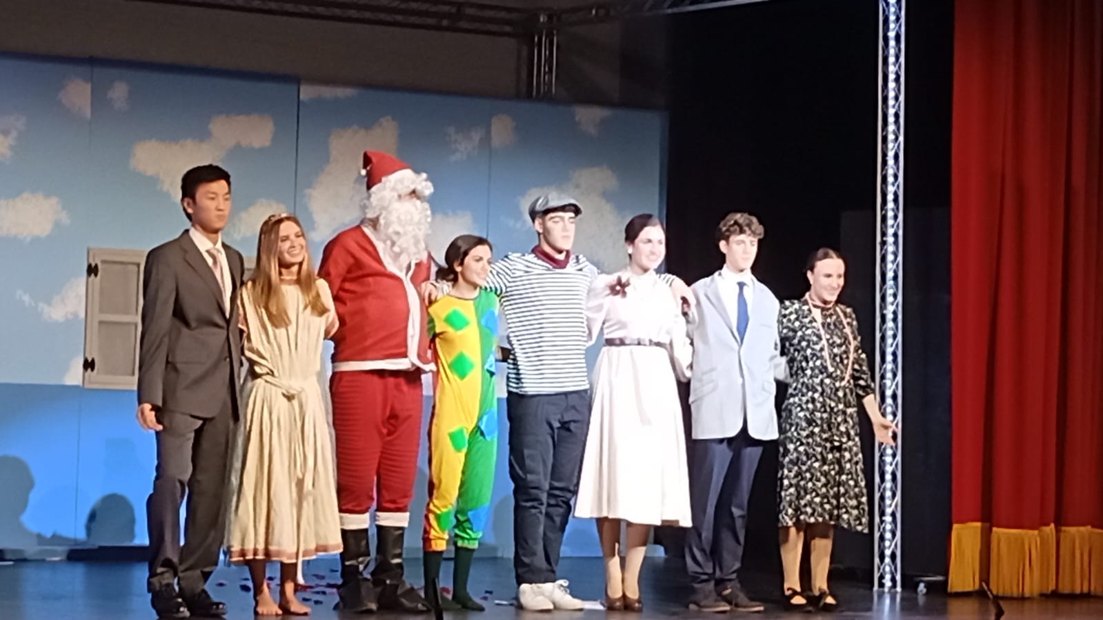 TEATRE FALLER JUVENIL – La falla Na Jordana presenta ‘Antaviana’