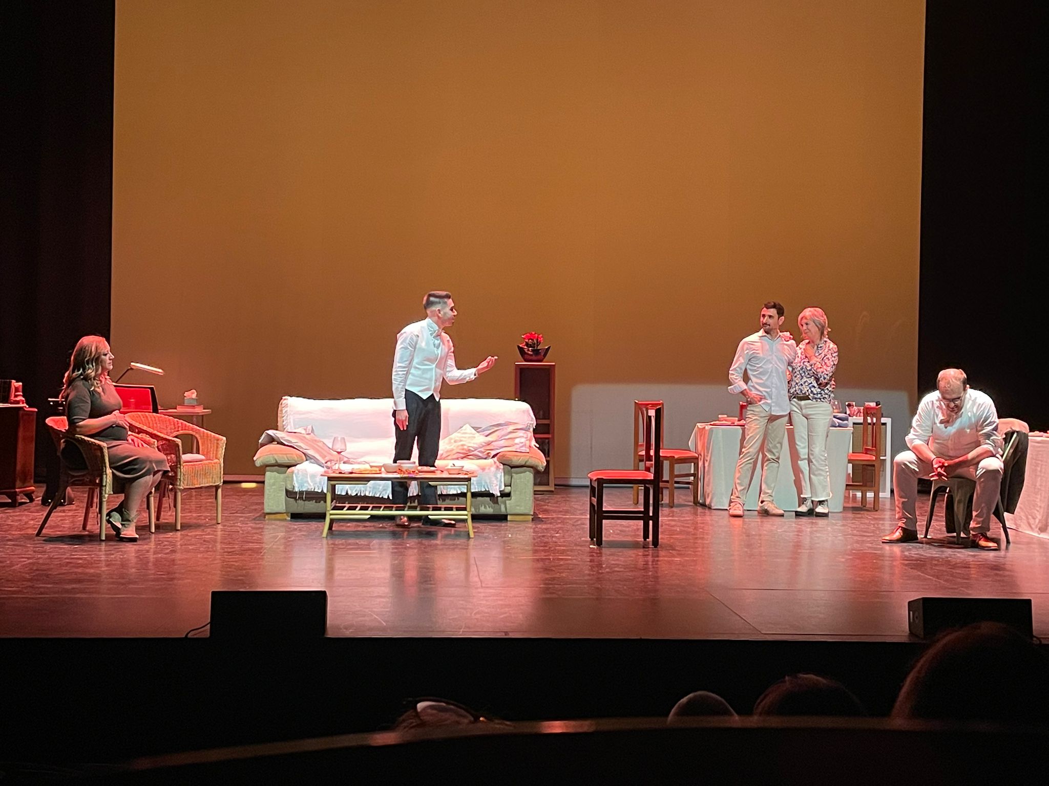 TEATRE FALLER – Sevilla-Denia presenta ‘El nom’