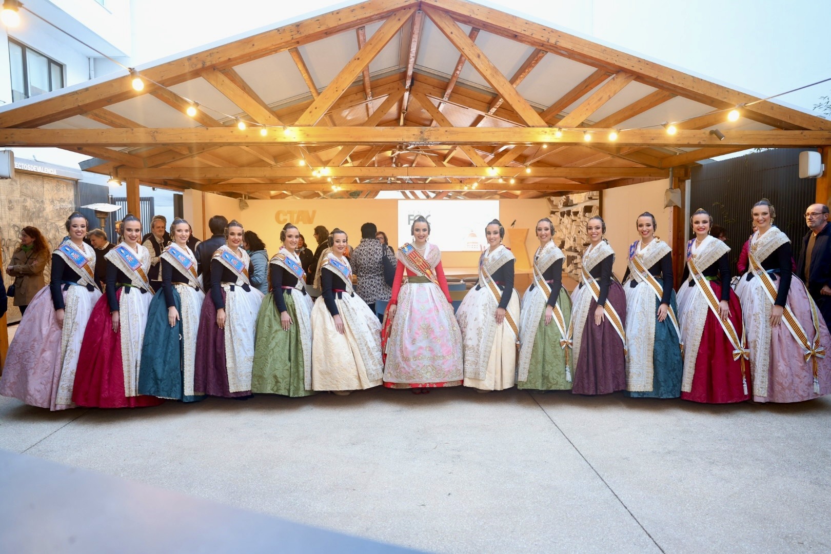 El Colegio de Arquitectos inaugura la exposición ‘Sense Foc’