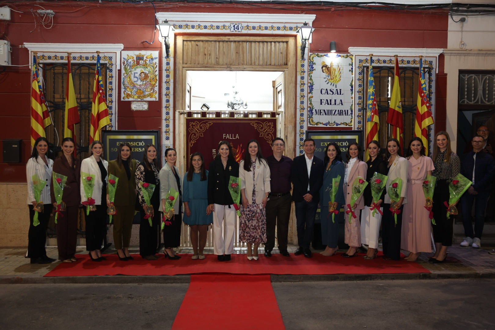 La Falla Mendizábal inaugura l’exposició del seu 50 aniversari