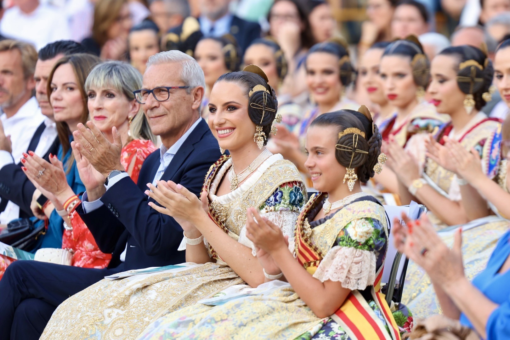 Pasdobles amb nom de Falleres Majors de València, amb nom de Marina i María Estela