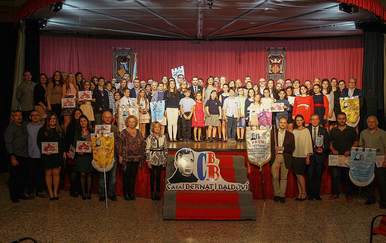 El Casal Bernat i Baldoví entrega sus premios