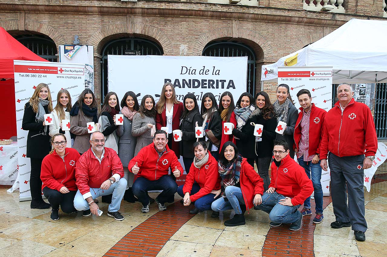 Las Fallas apoyando a Cruz Roja