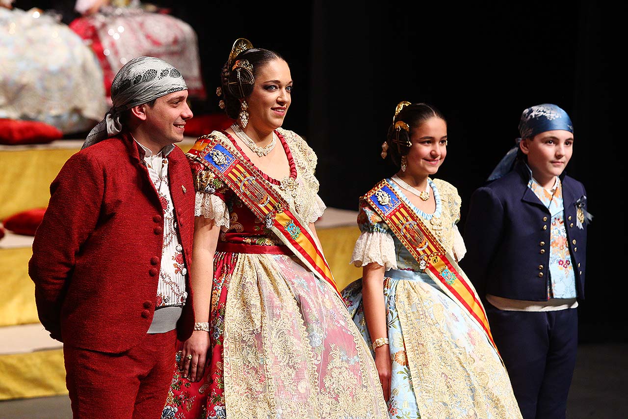 Carla y Teresa, exaltada Falleras Mayores de Xàtiva