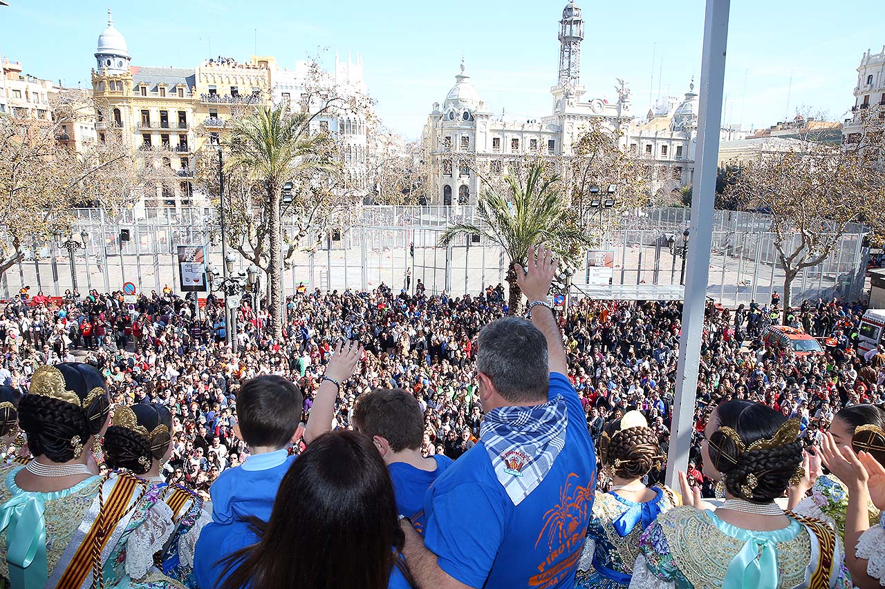 Pirotècnia Valenciana triomfa el dia de la Crida