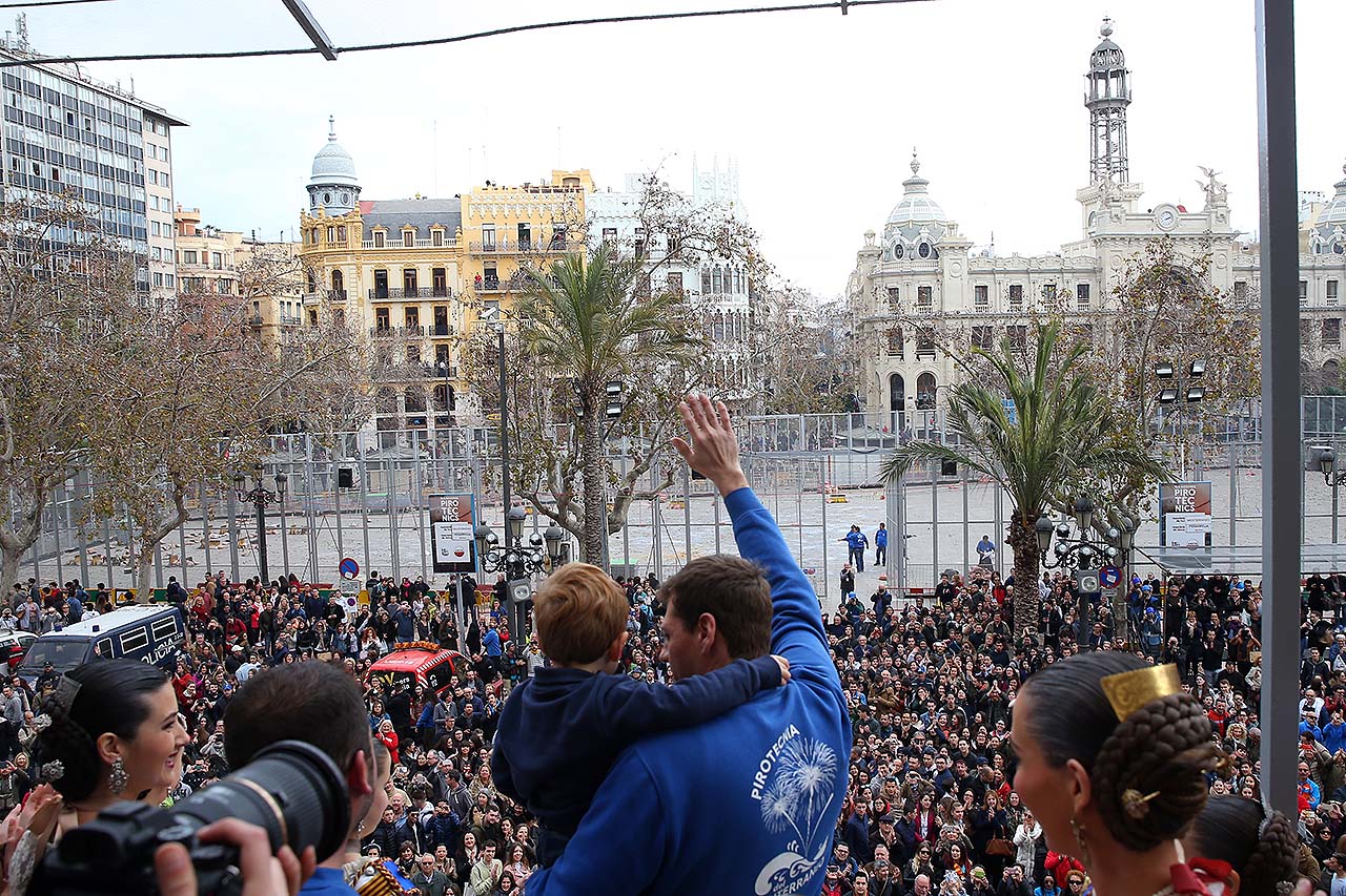 Que comence la mascletà!