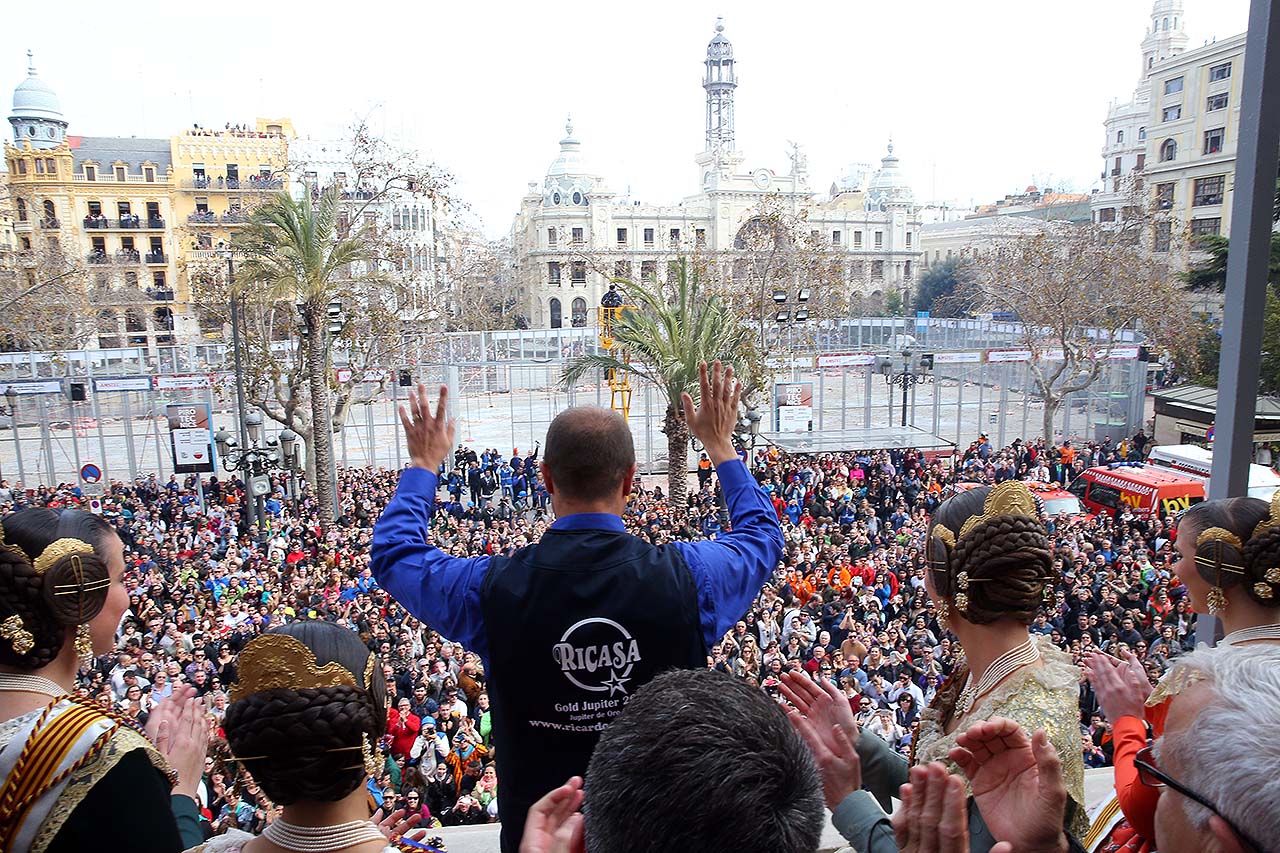 Ricardo Caballer vuelve a la Plaza del Ayuntamiento