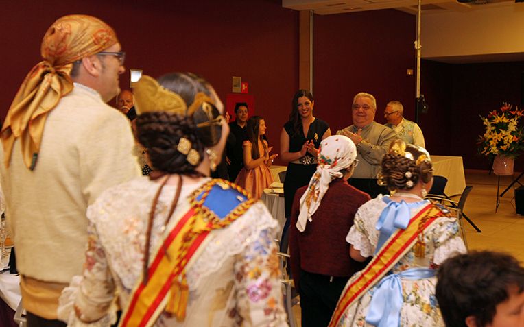 El Pilar- Sant Francesc acomiada i homenatja a les seues Falleres Majors