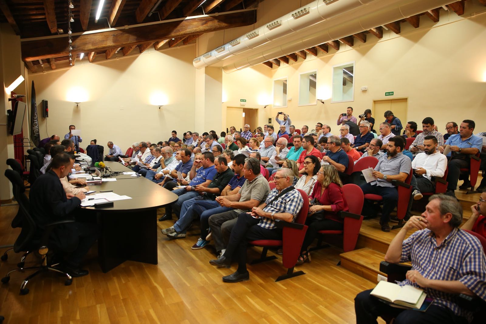 Resum del ple d’octubre