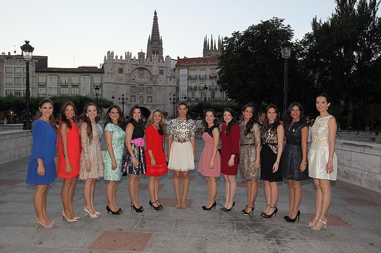 Burgos rep a Estefanía i a la seua Cort de Honor