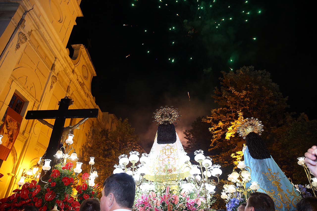 Procesiones en honor al Cristo de la Fe y a María Auxiliadora