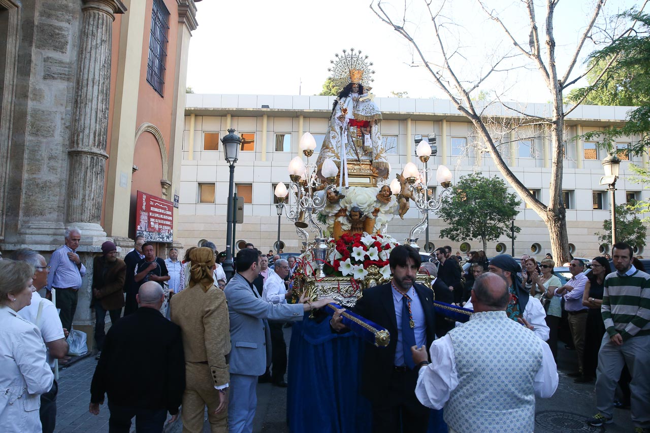 El barrio de Quart festeja a la Virgen de los Desamparados