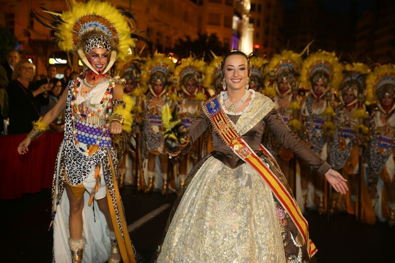 València viu la XV entrada de moros i cristians