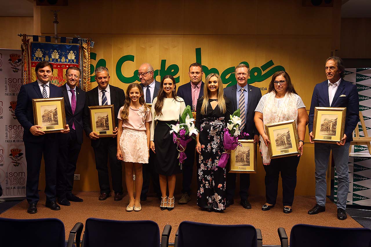 La Falla Doctor Collado entrega sus premios Lonja y Salvador Debon