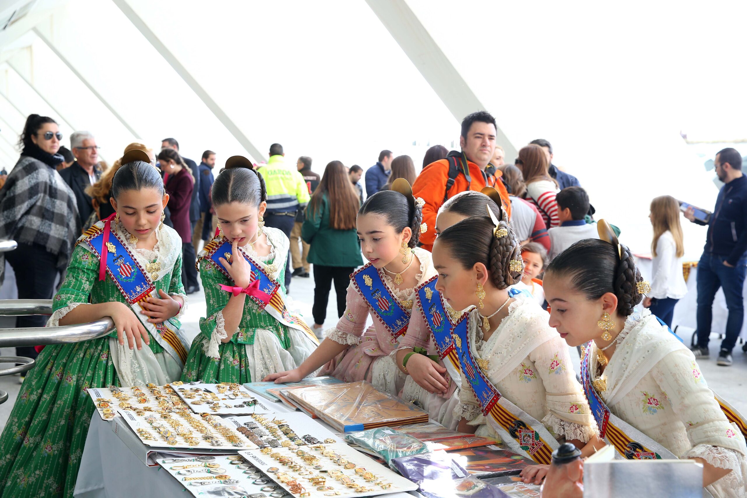 Éxito de la VIII Feria del Coleccionismo fallero