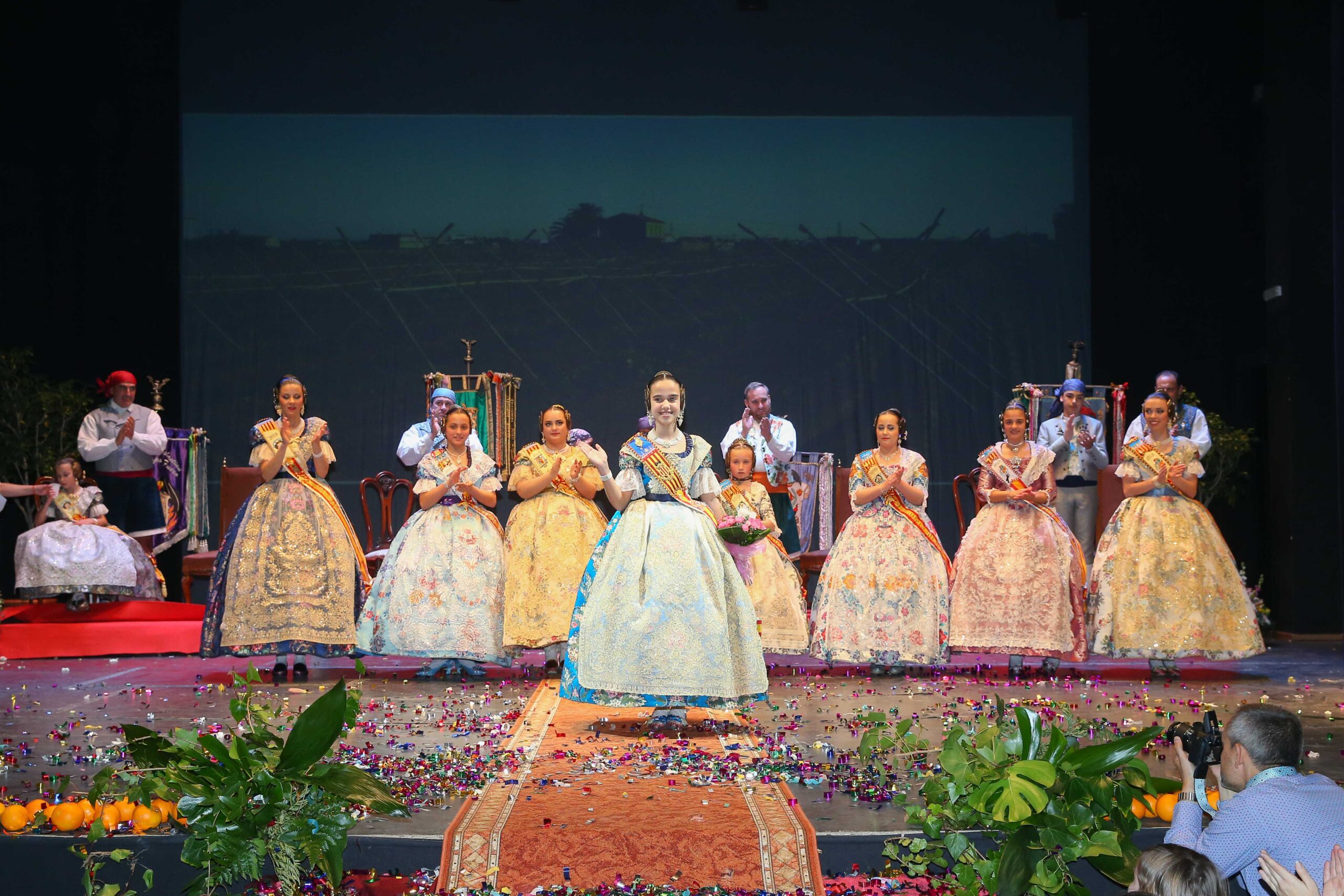 Godella celebra la exaltación de las falleras mayores de la Junta Local