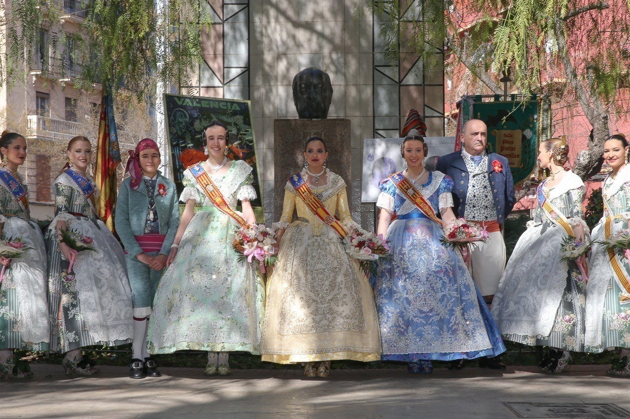 La falla Pintor Segrelles rinde homenaje al pintor