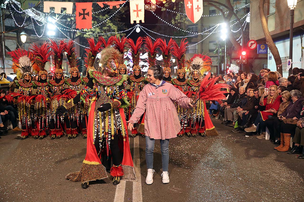 Rocío Gil y su Corte participan en la XII Parada Mora y Cristiana “Els Alforins”