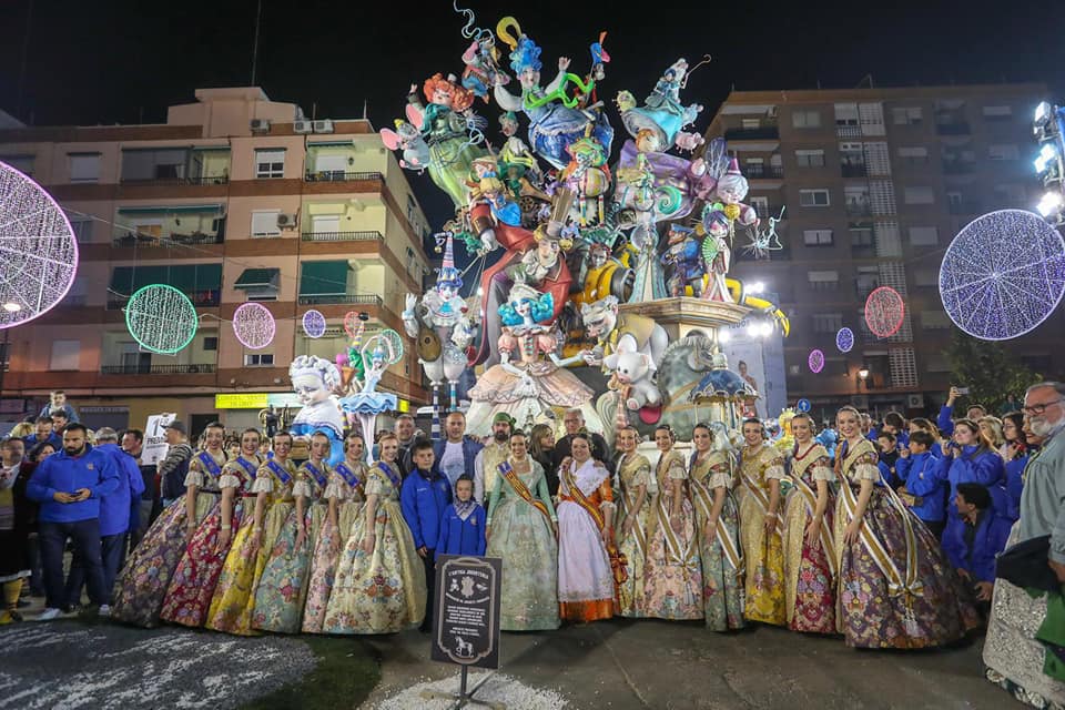 L’Antiga de Campanar rep a Marina i la seua Cort