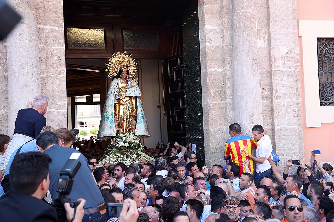 Misa de Infantes y Traslado de la Virgen de los Desamparados