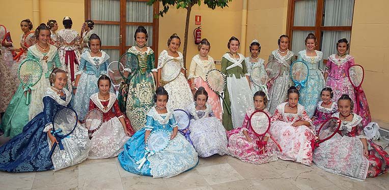 Las candidatas ya tienen su primera foto oficial