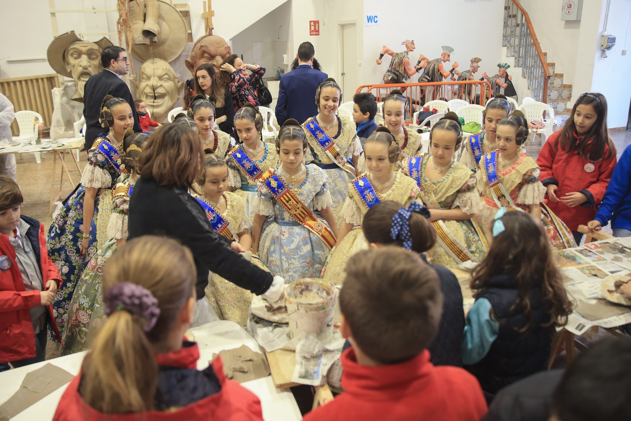 Taller artesano “Cómo hacer un ninot de falla”