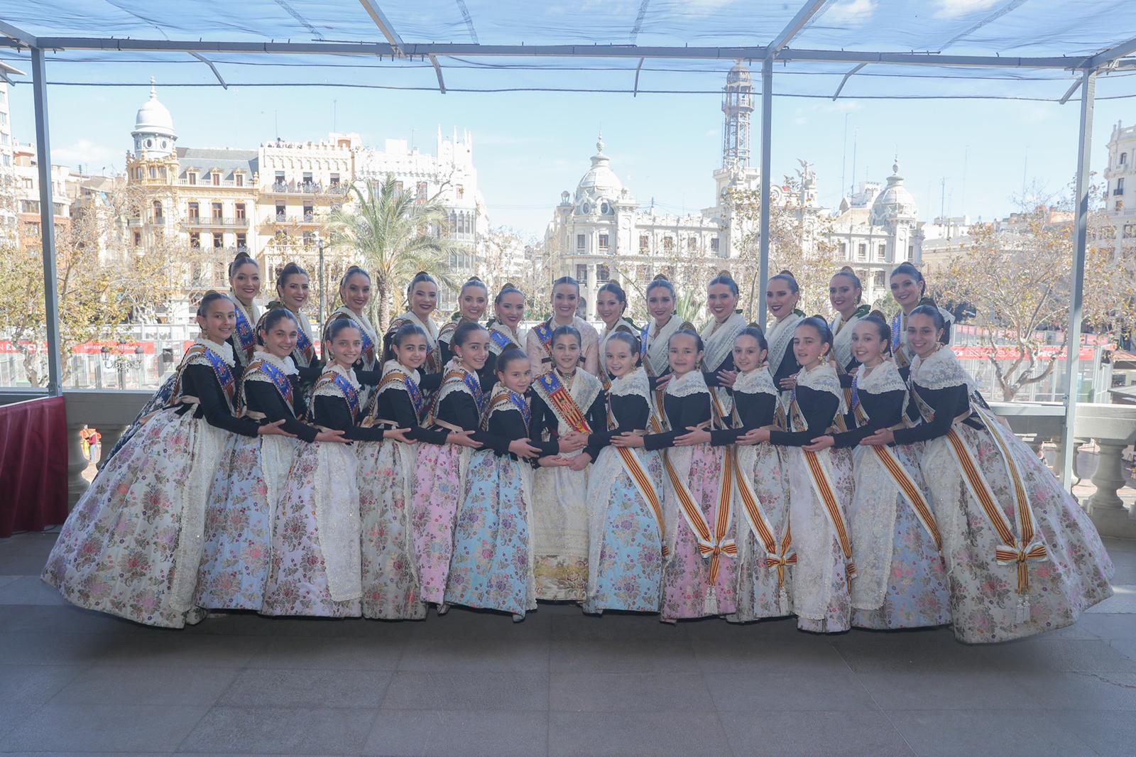 Comunicado de las Falleras Mayores de València y sus Cortes de Honor