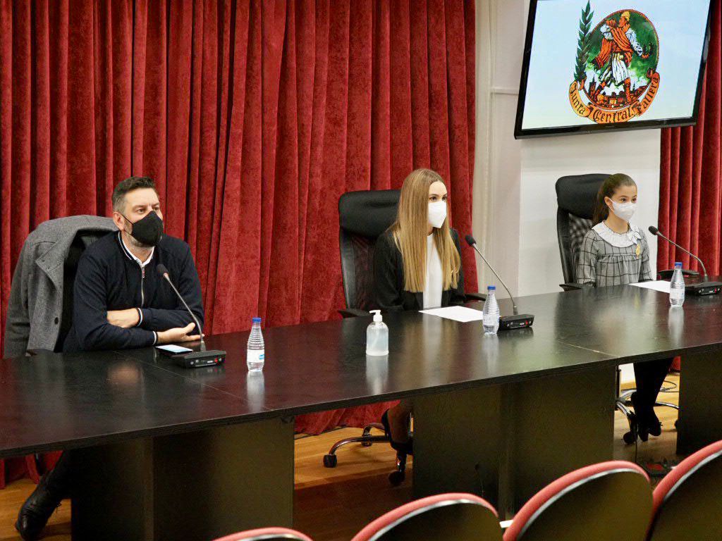 Consuelo Llobell i Carla García a tot el col·lectiu faller: «Gràcies per no abandonar, per fer costat a una festa que us necessita més que mai»