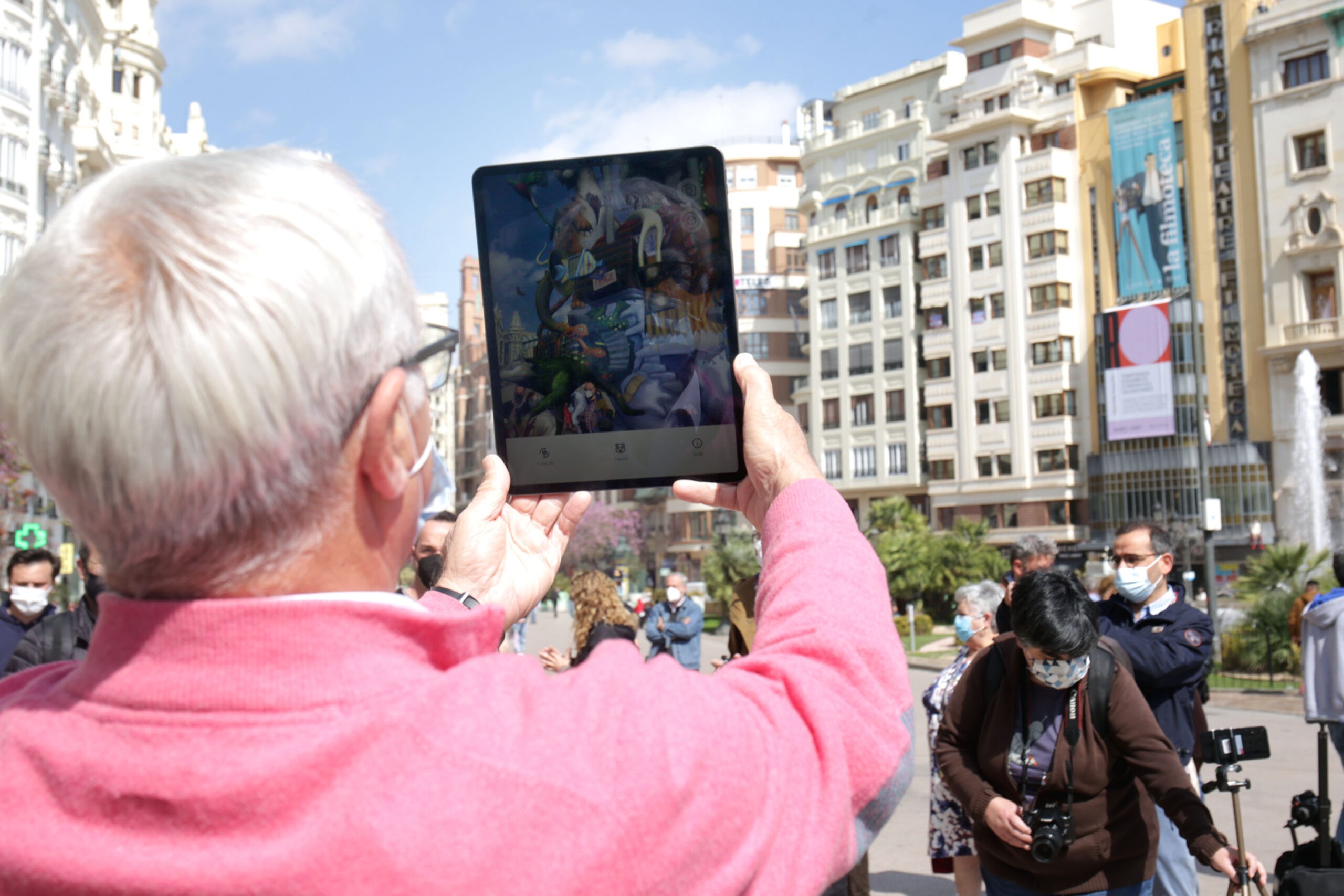 La falla municipal del 2021 ja es pot visitar gràcies a una app dissenyada per la Universitat Politècnica de València