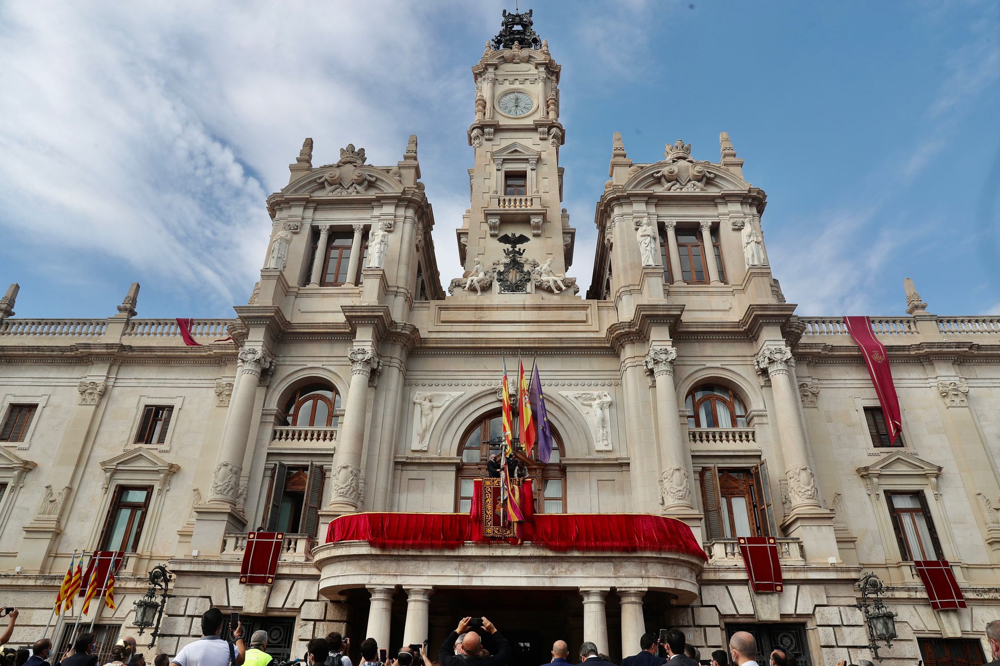 València celebra el 9 d’Octubre del “retrobament” amb una processó cívica que torna als carrers dos anys després