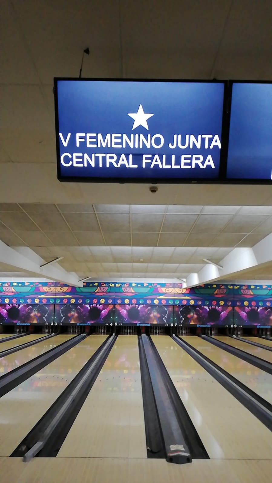 La emoción fallera vuelve a las pistas de bolos con los campeonatos de Junta Central Fallera