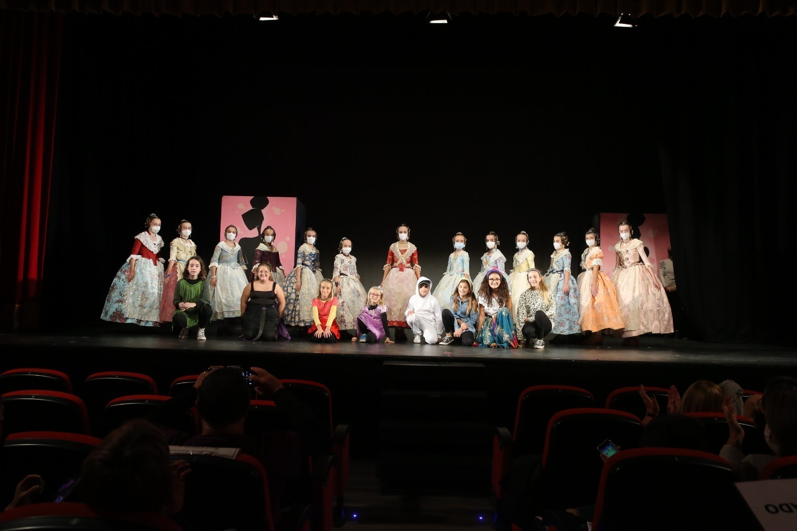 TEATRE | El somni d’un xiquet dormit i la cerca de la princesa que el desperta aterren al Teatre Faller de la mà de Rubén Darío-Fra Lluís Colomer