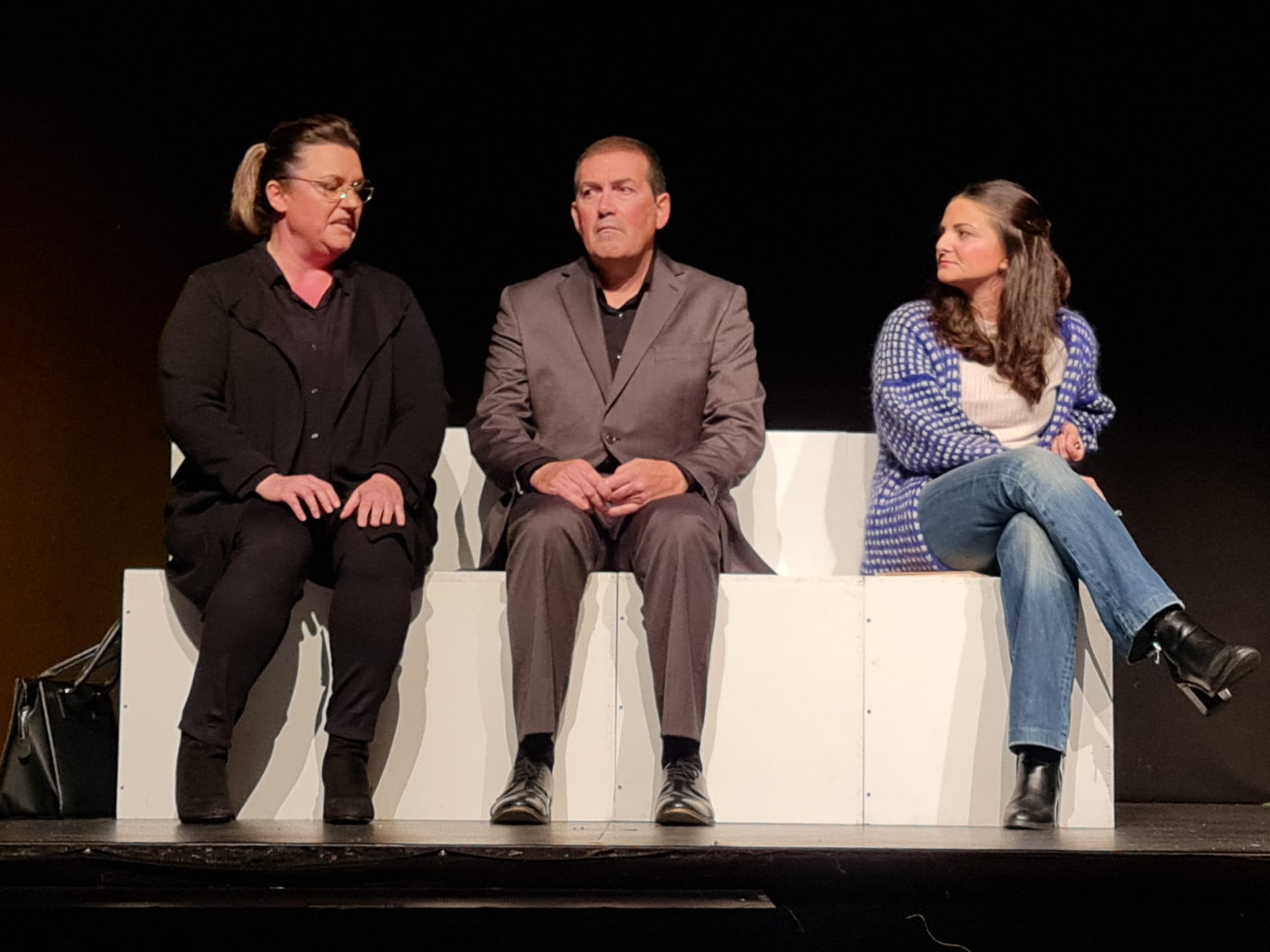 TEATRE | ‘Rèquiem’, de la falla Marià Benlliure-Séquia de Tormos, una comèdia sobre la família, la vida i la mort