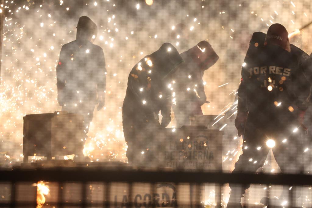 La Cordà viaja de Paterna a la plaza del Ayuntamiento de València para dar el pistoletazo de salida a las Fallas de 2022