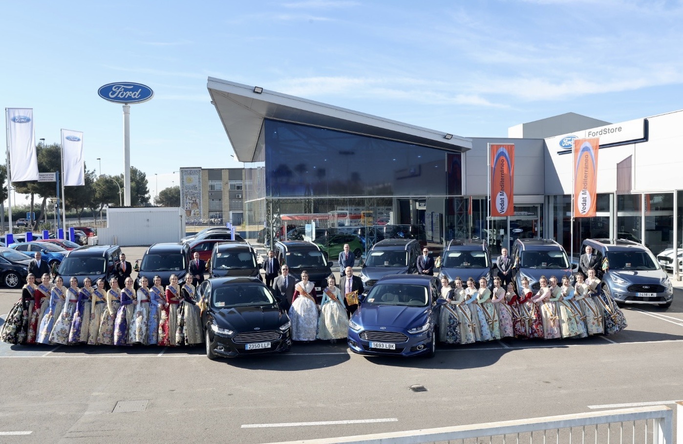 Ford presenta los coches oficiales de las FFMMV y Cortes de Honor para las Fallas de 2022