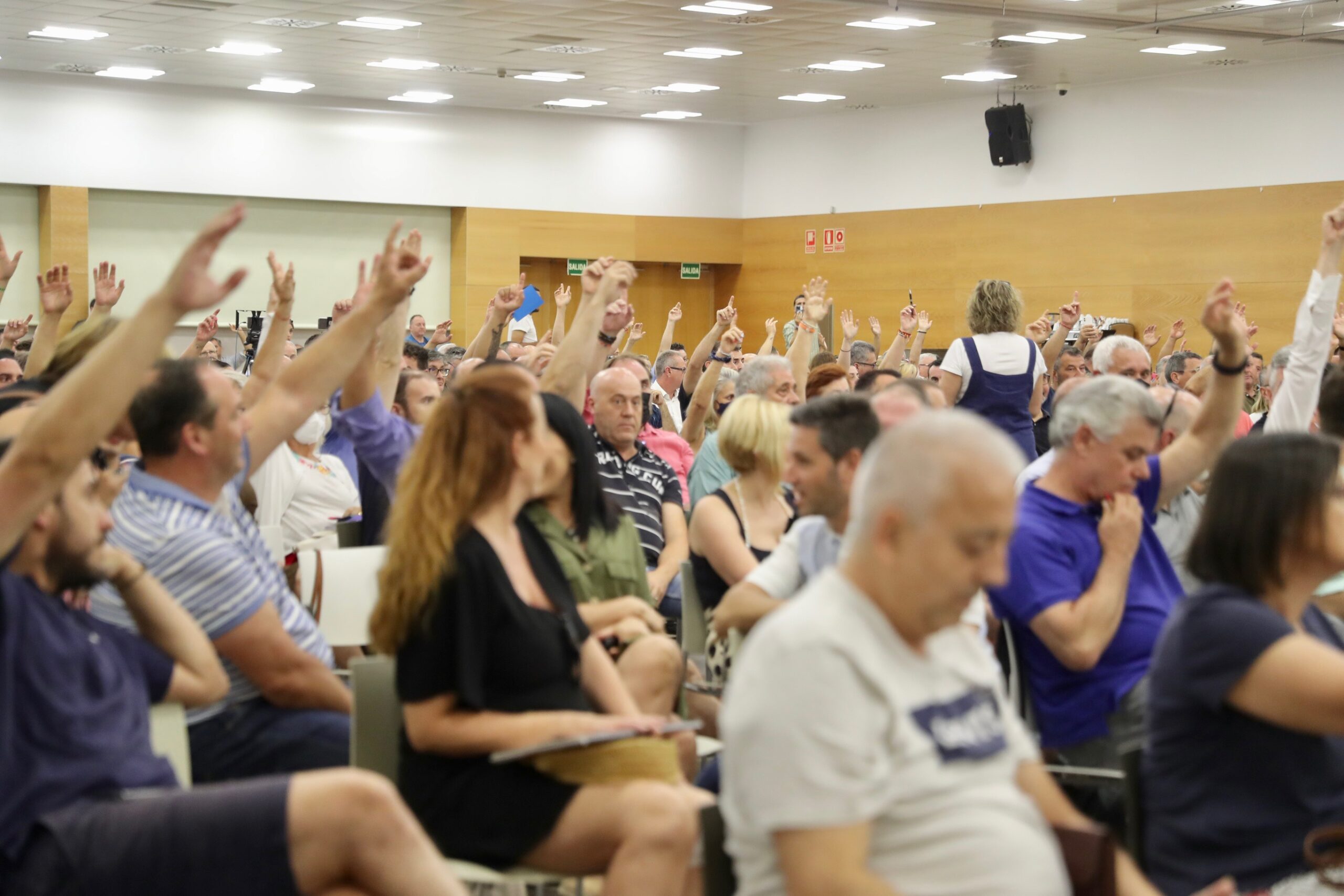 La Asamblea de presidentas y presidentes elige las personas que compondrán las mesas precongresuales