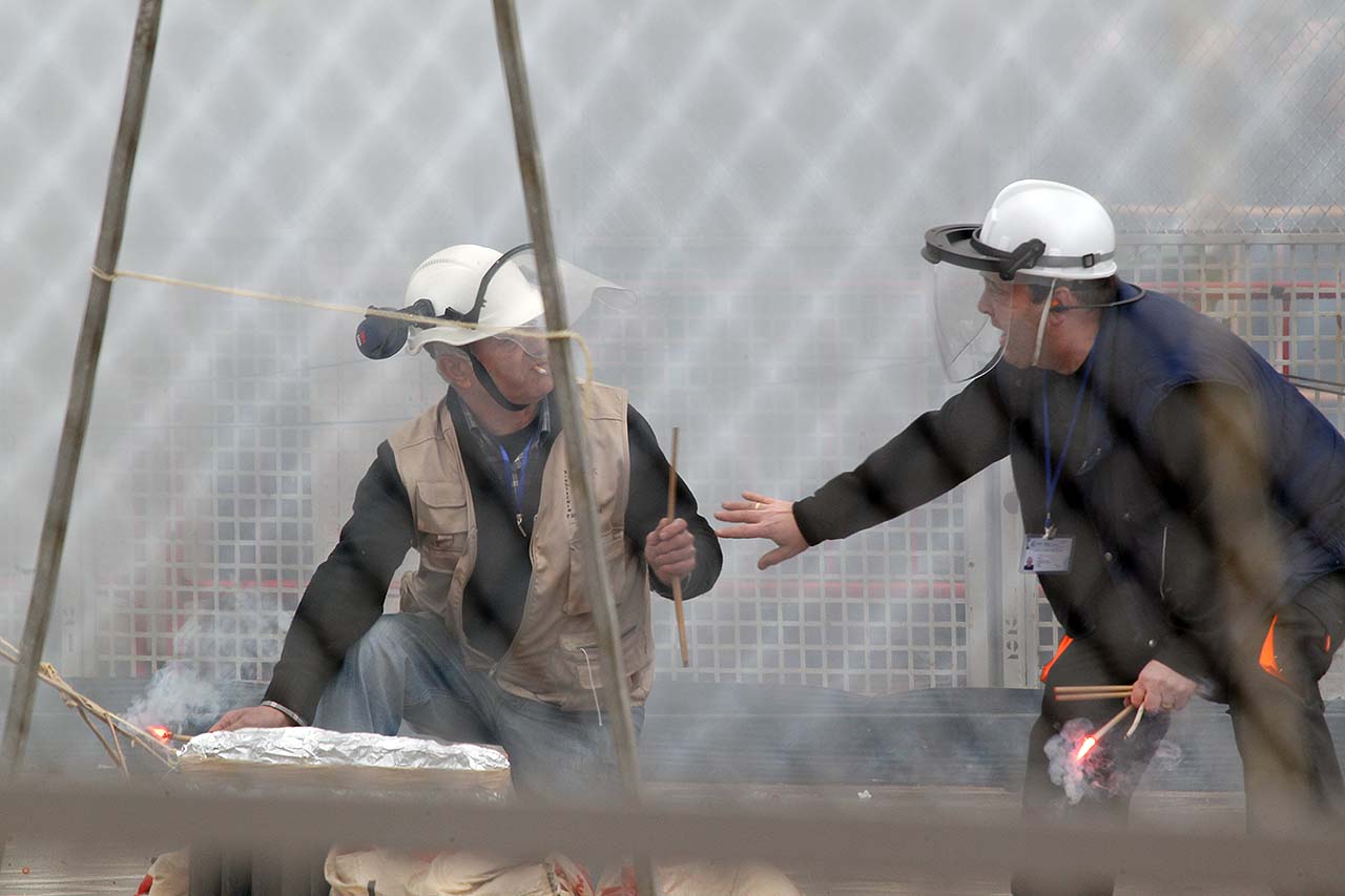 Pirotecnia Vulcano reina en la Plaza del Ayuntamiento