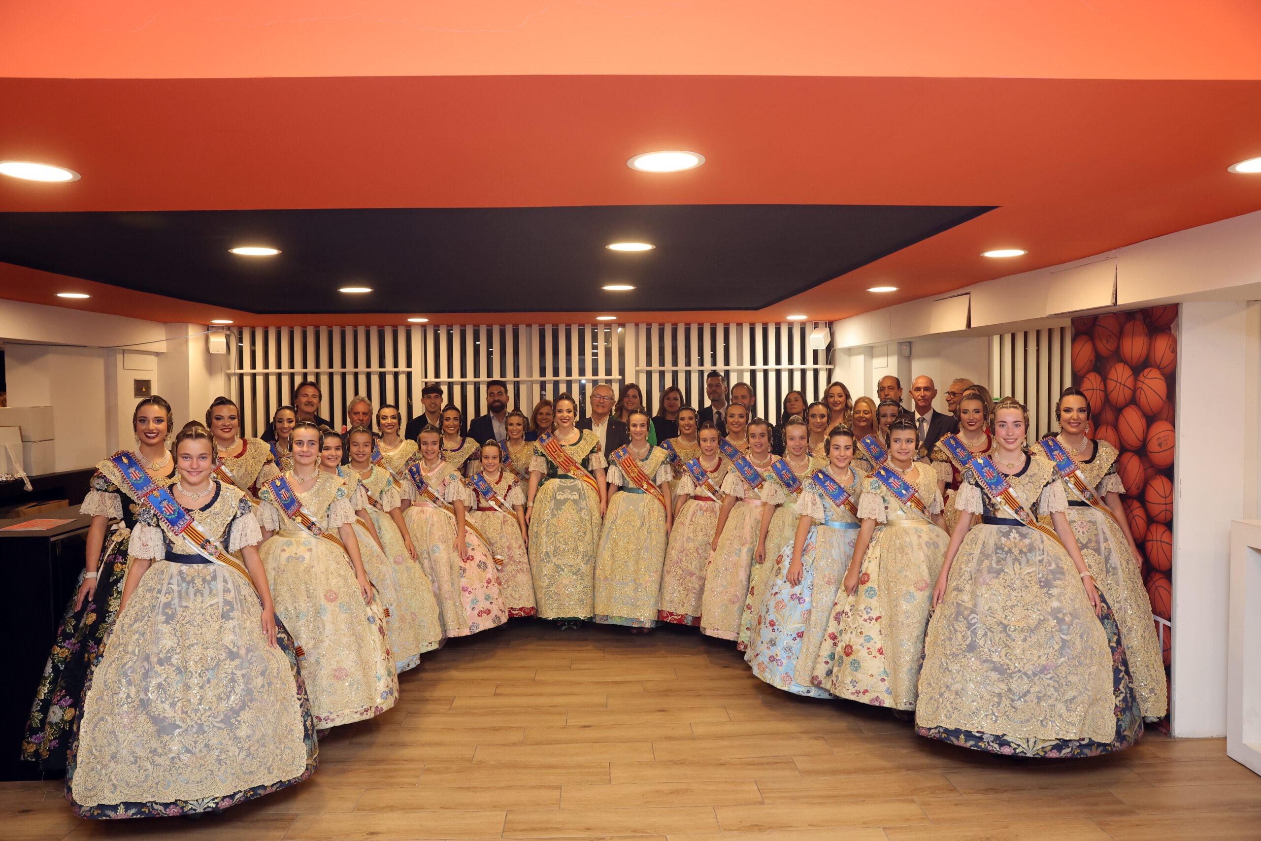 La fi d’un somni i l’inici d’un altre: així han arribat Nerea López, Carmen Martín i les seues Corts d’Honor a la Fonteta