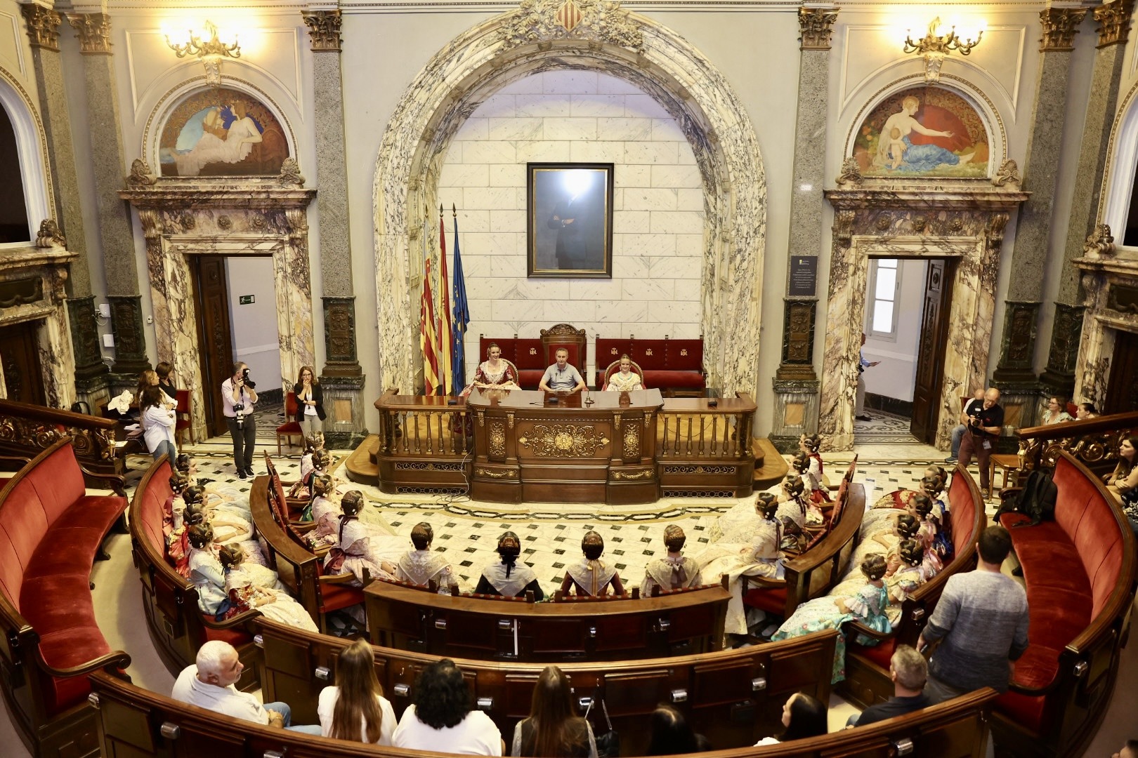 Todo preparado para la Telefonada y la Proclamación de las Falleras Mayores de València 2023