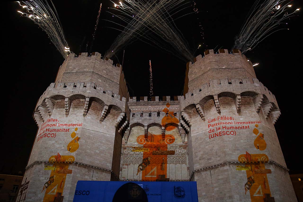 Museus oberts, pirotècnia, una cavalcada, una dansà popular i un brindis centren la programació del VI aniversari de les #FallesUNESCO