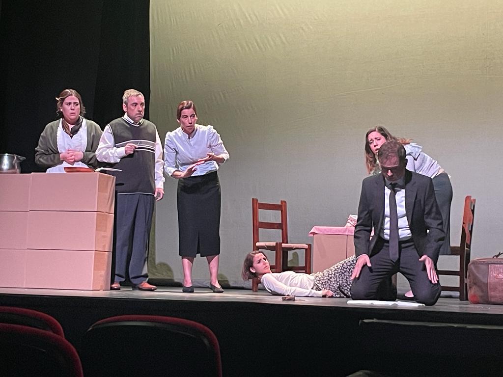 TEATRE FALLER | Regne de València-Duc de Calàbria destapa el silenci de ‘1939’