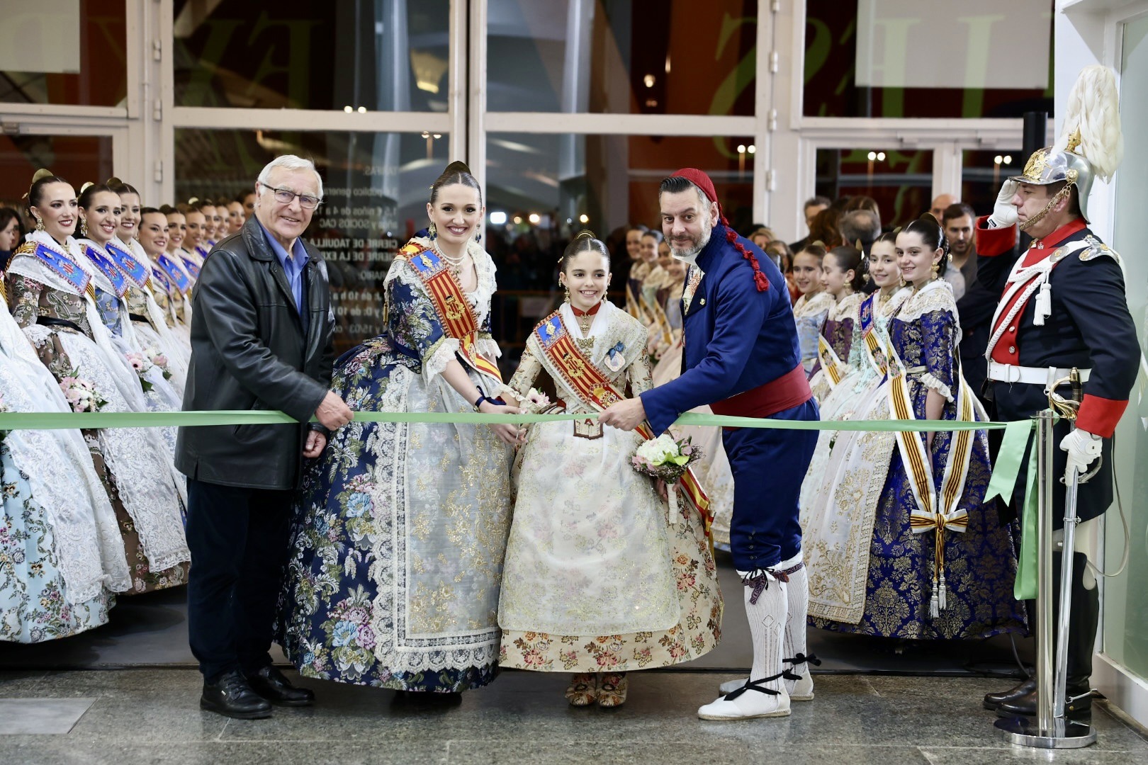 L’Exposició del Ninot obri les seues portes al Museu de les Ciències i dona el tret d’eixida a les Falles 2023