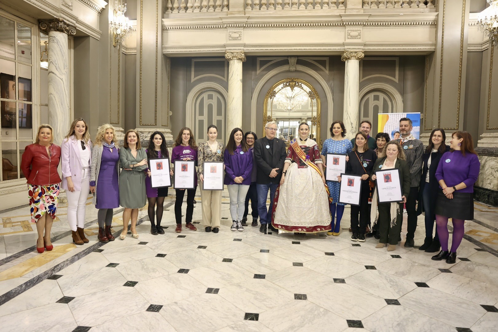 València reivindica el paper de les dones en les Falles i la cultura festiva