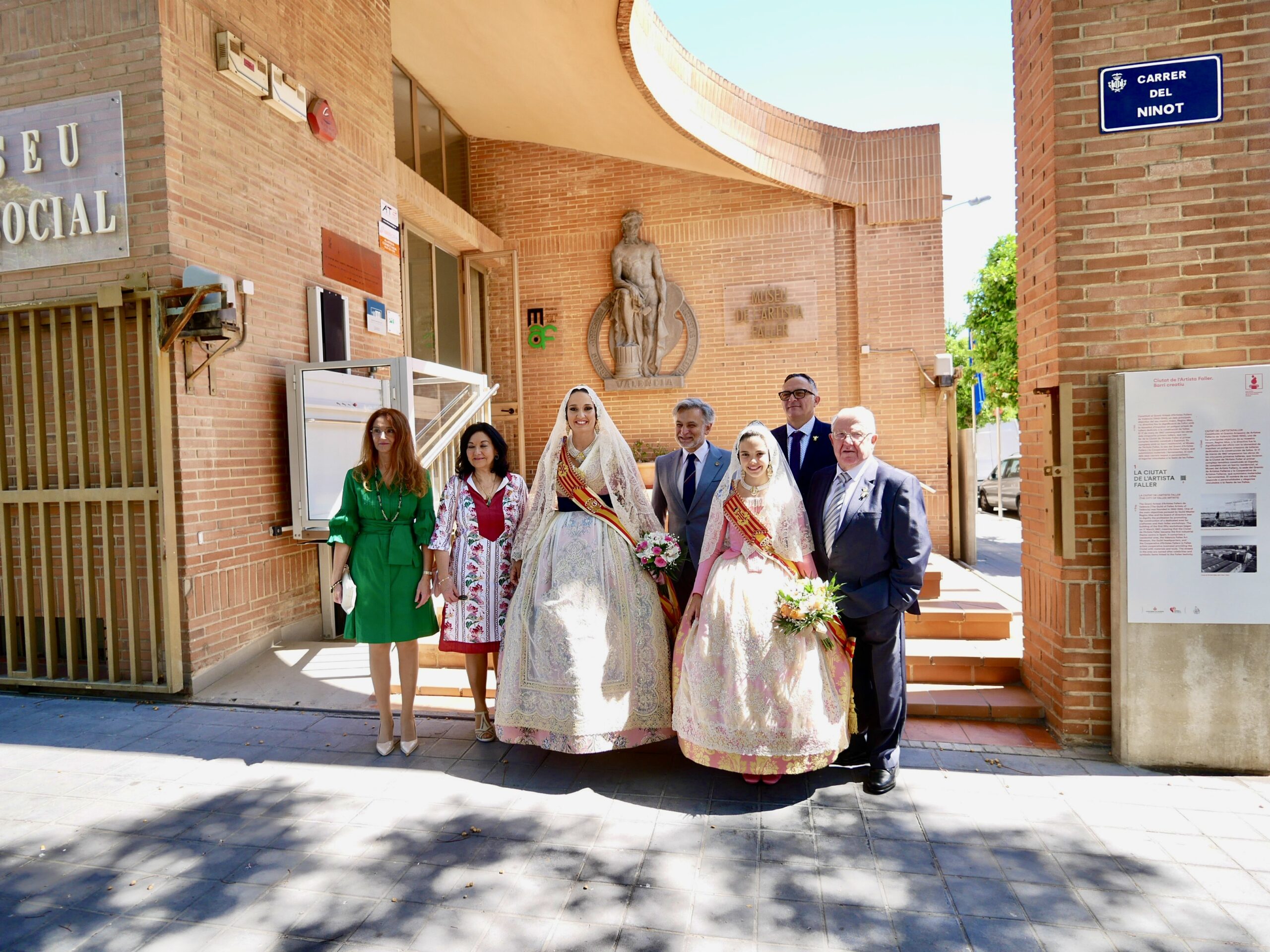 El Gremio de Artistas Falleros de València celebra un reivindicativo Día de San José Artesano: “La unión nos hace más fuertes”