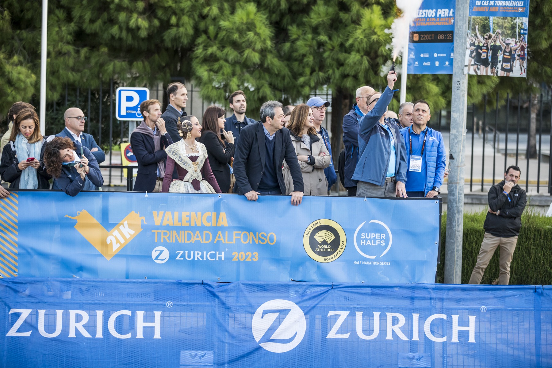 Les Falles tornen deixar empremta a la Mitja Marató València Trinidad Alfonso Zurich 2023