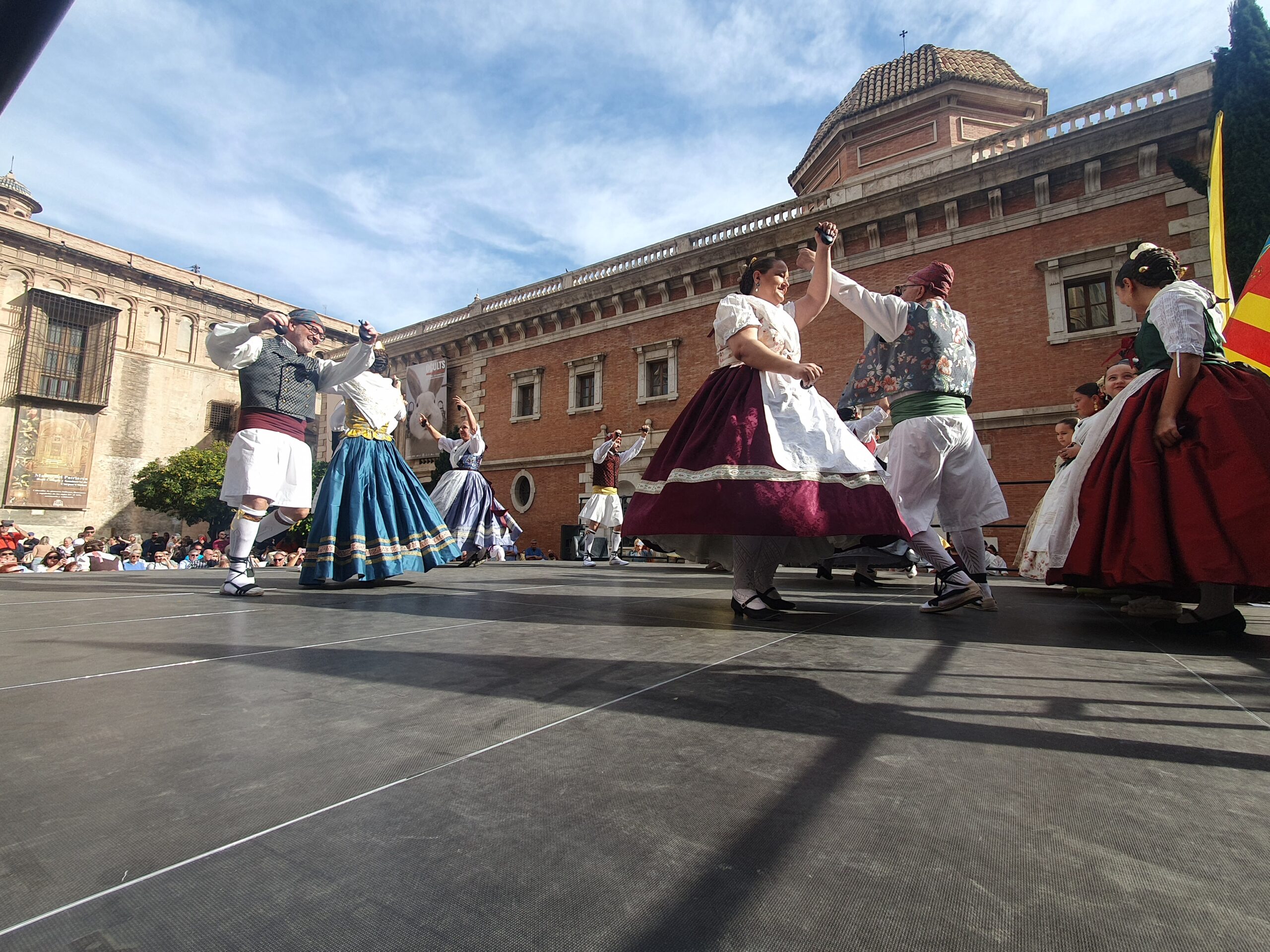 Un nou diumenge de Balls al Carrer