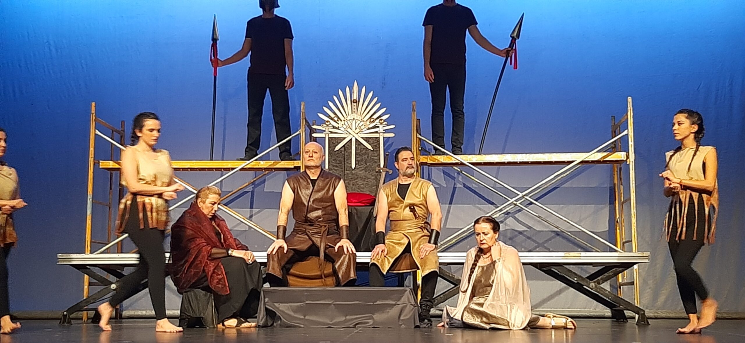 TEATRE FALLER – Borrull-Túria ens transporta a Troia amb ‘La Reina assassina’