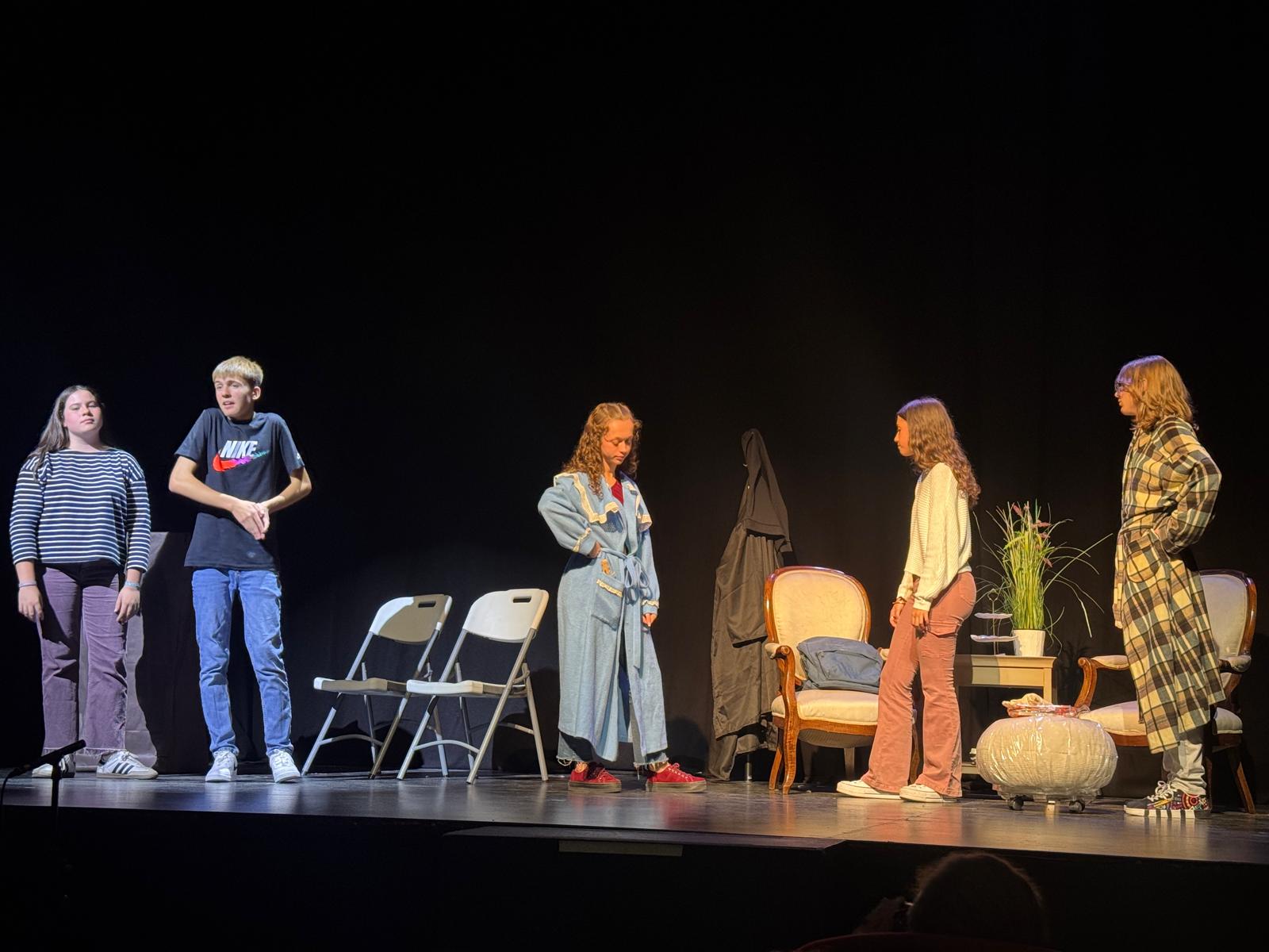TEATRE FALLER – Carrera de Malilla-Ingeniero J. Benlloch presenta ‘Volguts pares’