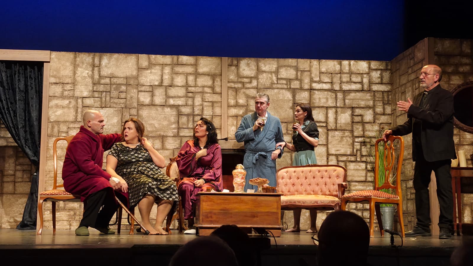 TEATRE FALLER – Manuel Arnau-La Creu Coberta presenta ‘La maledicció de Miss Crow’